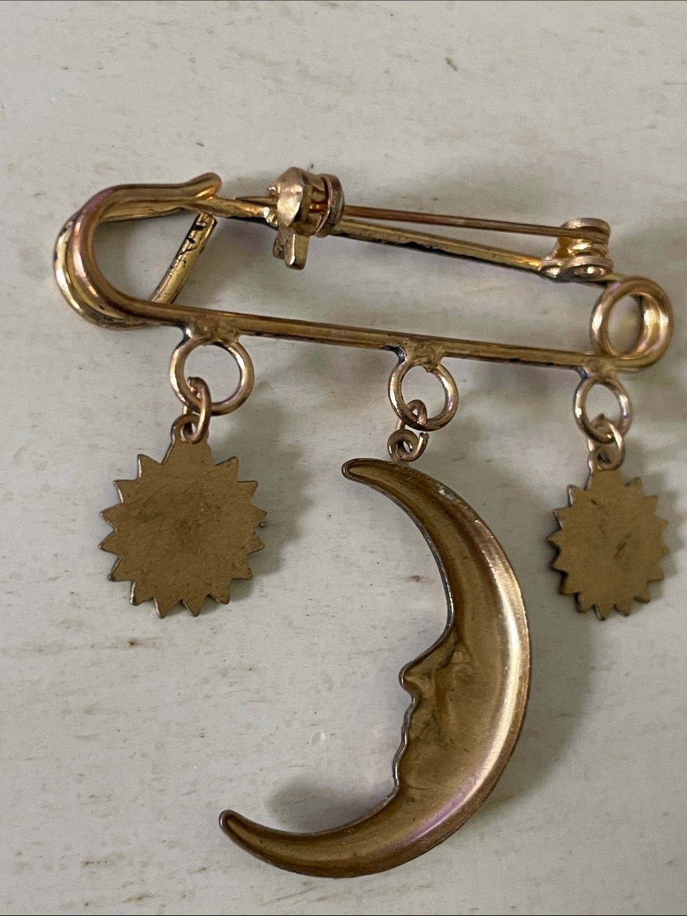 Celestial Pin Brooch - Picture 4 of 4